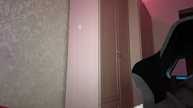 Mary_Nitherson webcam