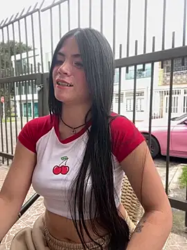 Webcam Model (PamelaJonsom_)  is live.Free join now!