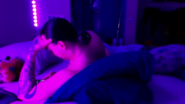 baphomet_from_ice - Baphomet_from_ice's free webcam - UK Sex Cams