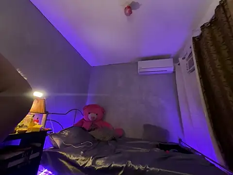 sacred_gracexx webcam