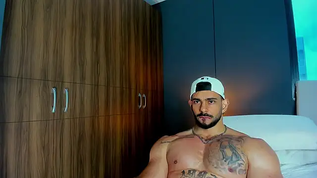 massimo_visconti webcam