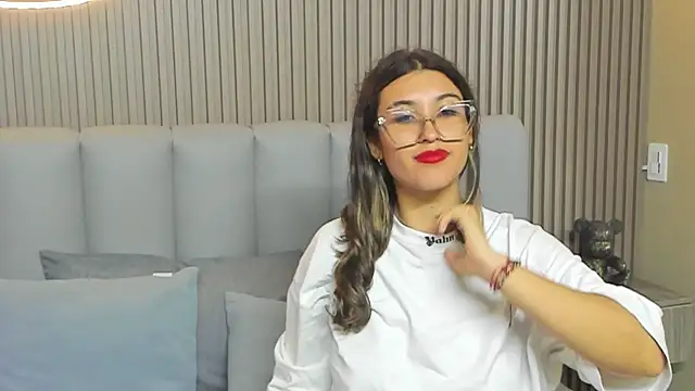 Amy_Estrellita webcam