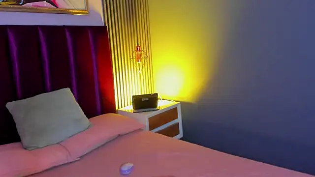 LauraAristizabal webcam