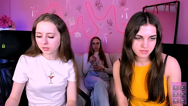 rebecca_smile webcam