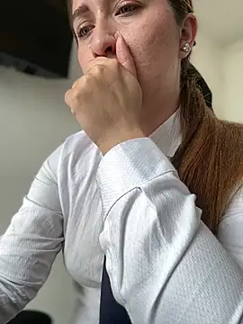 suzy-111 Live Webcam on Stripchat