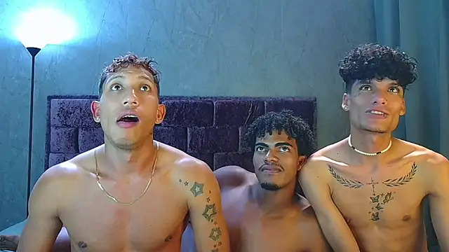 The_golden_boys1 webcam