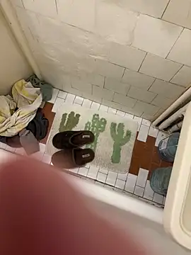 why_not_7 - Why_Not_7's free webcam - UK Sex Cams