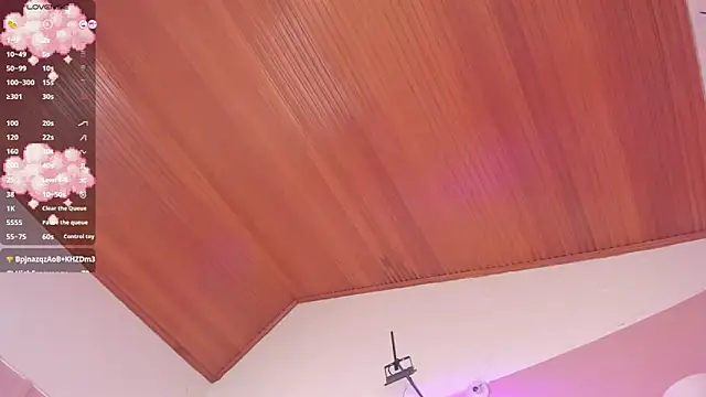 elodie_walker webcam