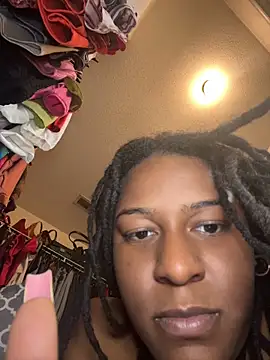 Webcam Model (CoCoGoddess_)  is live.Free join now!