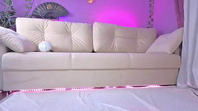 eilinwood (F teen) - BJ Close Up With Saliva