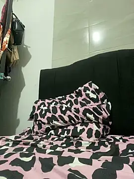 mysteriousgirl20 webcam