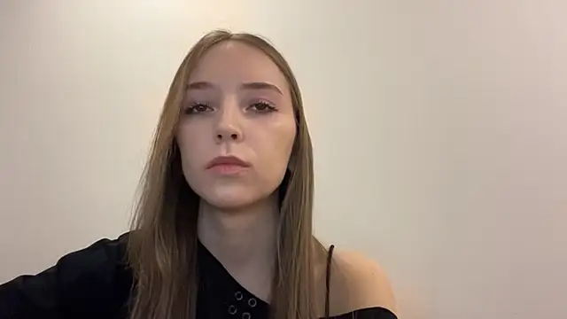 TanjaBrounson webcam