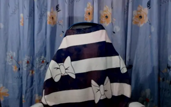 urlover_mae26 webcam