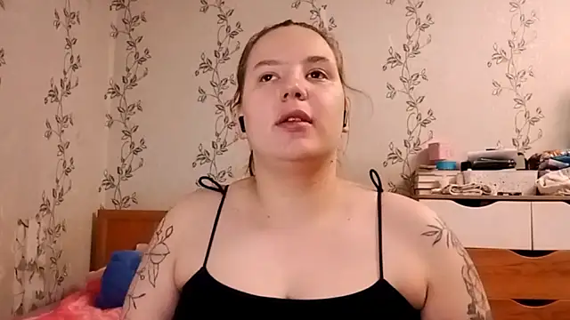 symmetryinvoid webcam