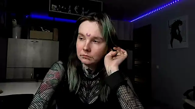 HighelikeGirl webcam