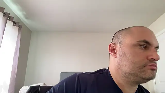 SluggishChase99 webcam