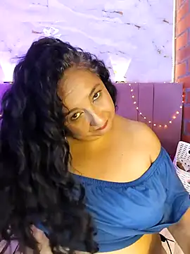 ansavina (F milf) - I play naked with my pussy