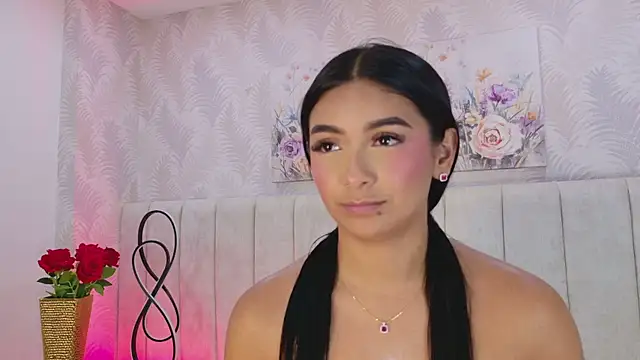 megancruzgb (F teen) - lick fngers and rub pussy🔥💕