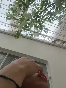 CharlotteCottin webcam