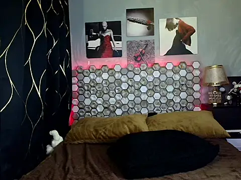 hot_metallica69 (T young) - lets make your fantasy with my big cock