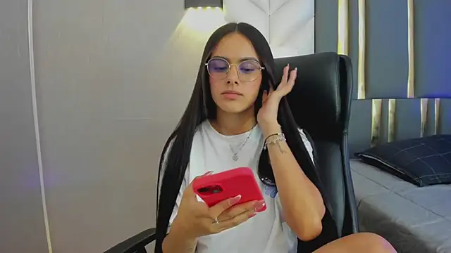 chloeharper_ (F teen) - deep Throat 🤤