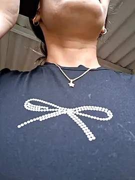 ary-18 (F teen) - dildo in my pussy