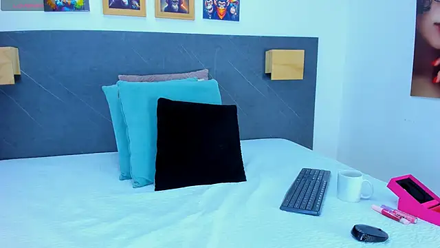 andhrea_vale (F milf) - kis