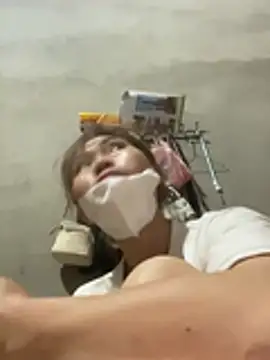 meganmeo (F young) - hook through