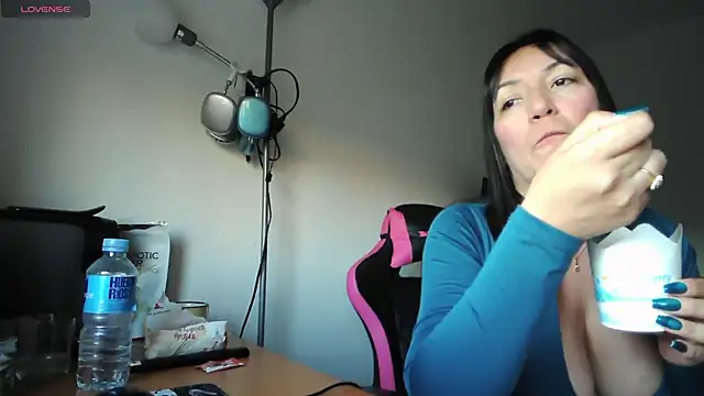 yulian_milf (F milf) - hazme sonreir