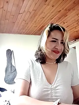 hannajonnes_ (F young) - Get naked