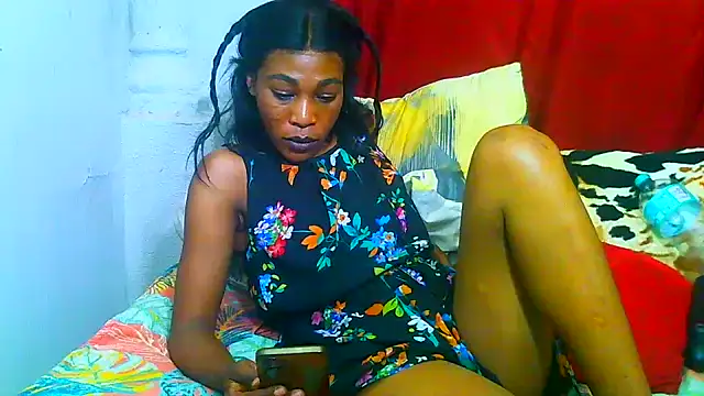 freaky_naughty (F milf) - PUSSYFIST IN DOGGIE