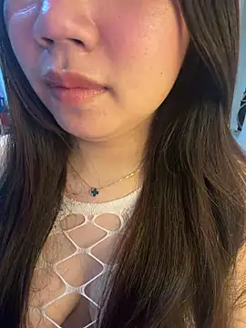 hanna230 - Hanna230's free webcam - UK Sex Cams