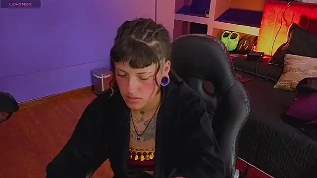 _sharlotte777 - _sharlotte777's free webcam - UK Sex Cams