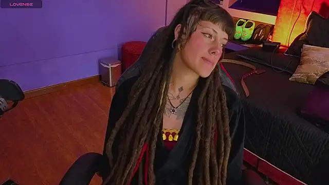 _sharlotte777 webcam