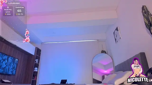 nicolette_tay webcam