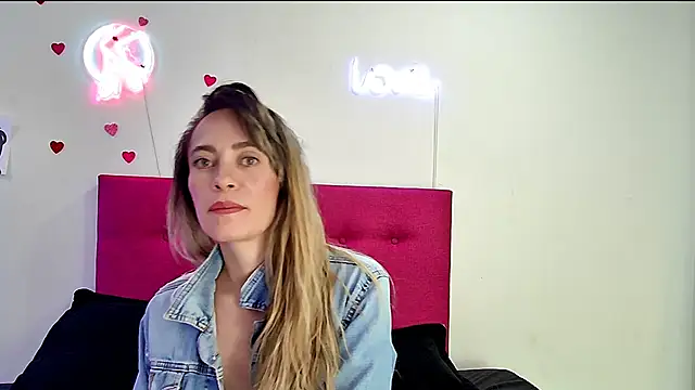 Lorena_sweet33 webcam