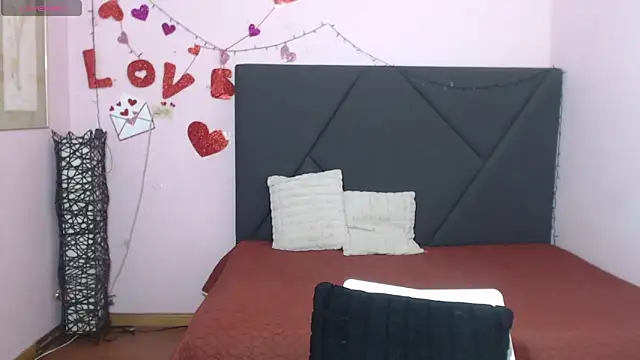 pamela_echeverria webcam