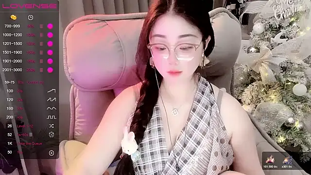 Monica-666888- webcam