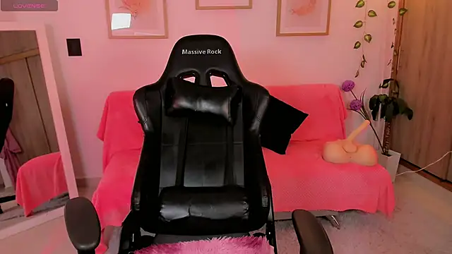 aleja_montiel__ webcam