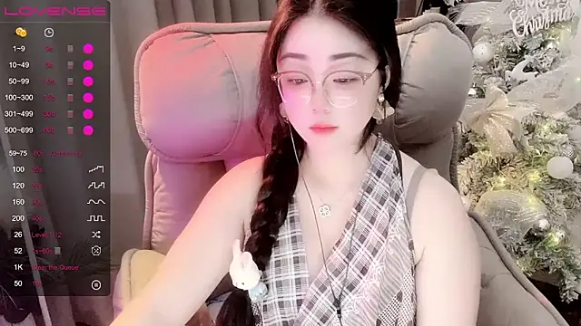 Monica-666888- webcam