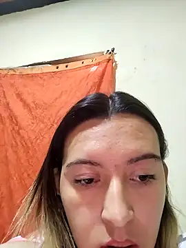 Greta_silber26 webcam