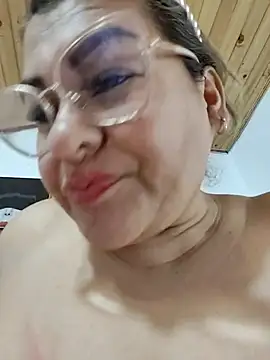 alexxiaamat (F mature) - SQUIRTS