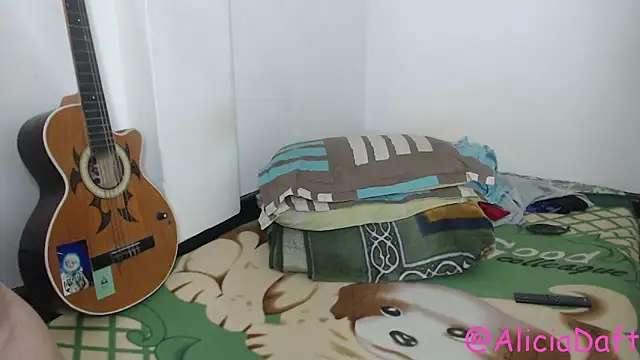 Smoke_trip_Alicia webcam