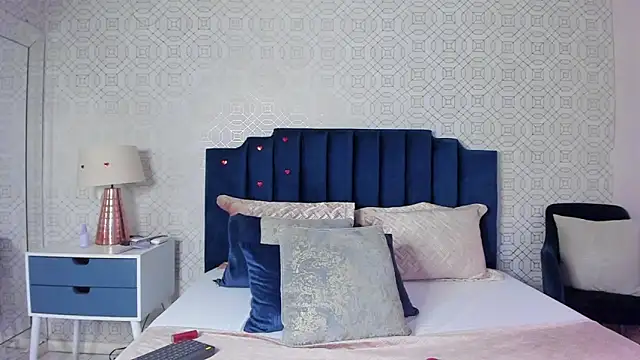 ashleythompson2025 webcam