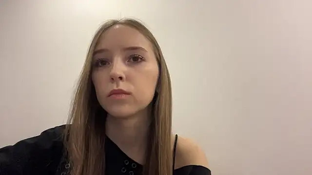 TanjaBrounson webcam