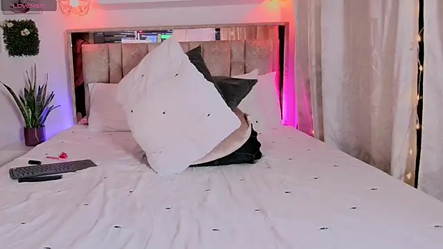 Dulce_Morrys live sex cam