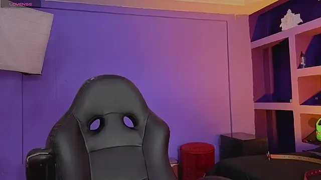 _sharlotte777 webcam