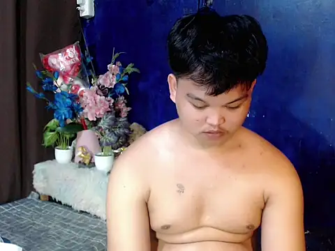 rain_cum (M twink) - LETS CUM HERE IN PUBLIC OR PVT