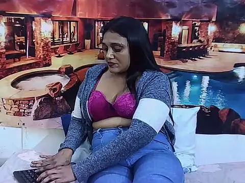 IndianSexyLady20 webcam