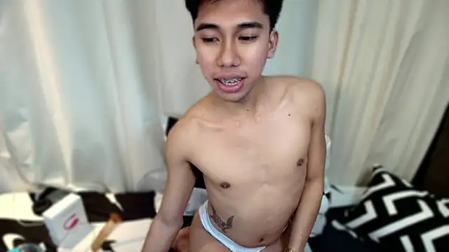 ur_pinoyhotbrix (M young) - BE MY LOVER AND MAKE ME CUM